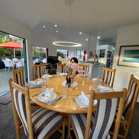 Luxury Home Next To Ocean And Walkway Ню Плимут Екстериор снимка